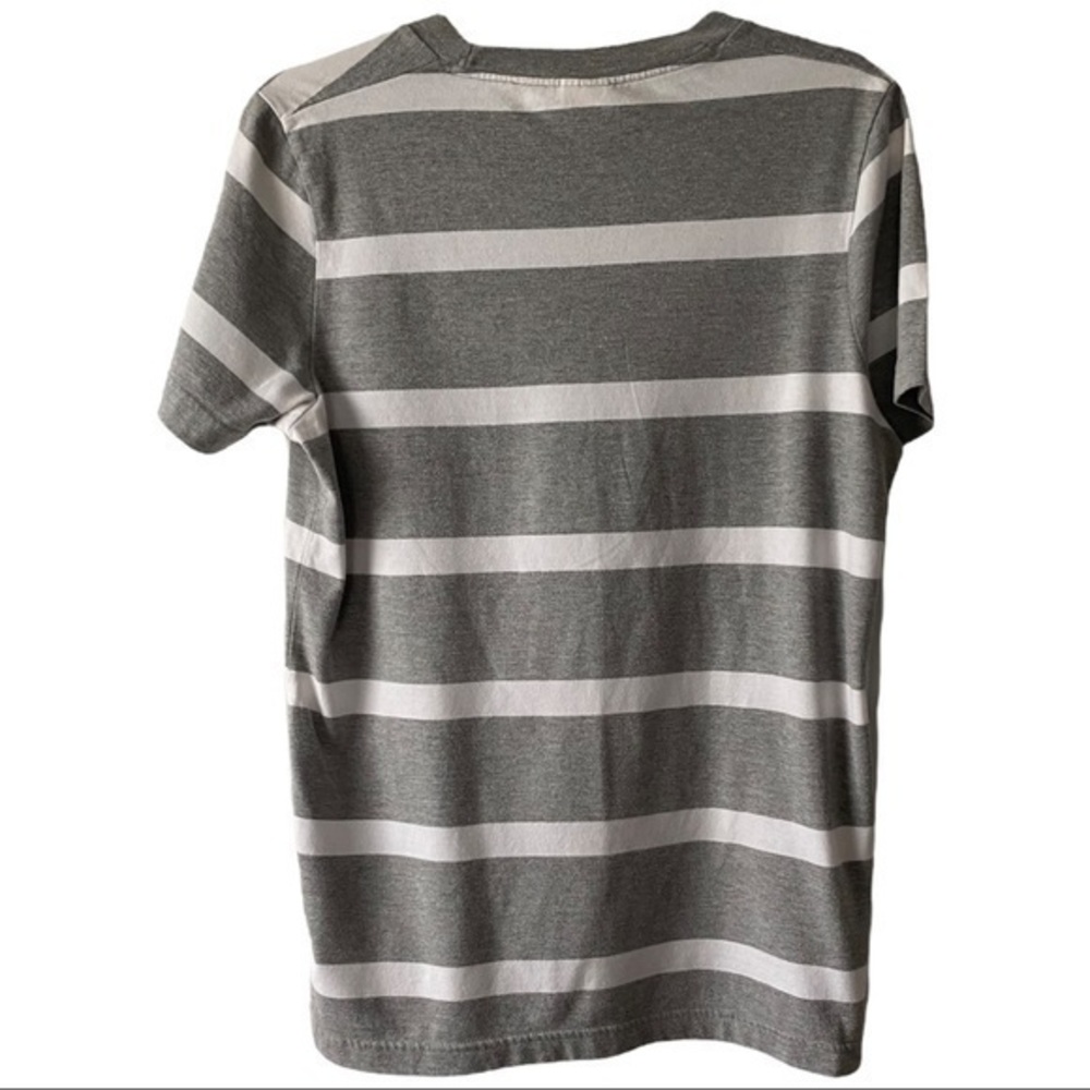 Hollister Gray w/White Stripes Short Sleeve Tee Sz M - Picture 2 of 3